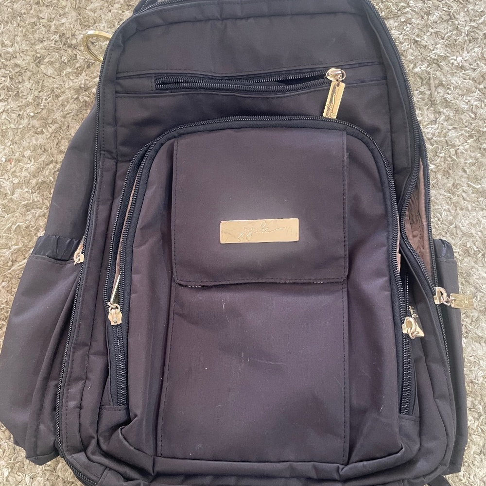 Jujube be right back black diaper bag